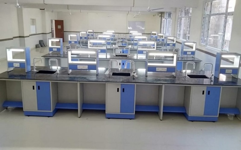Chemical Lab Storage Table